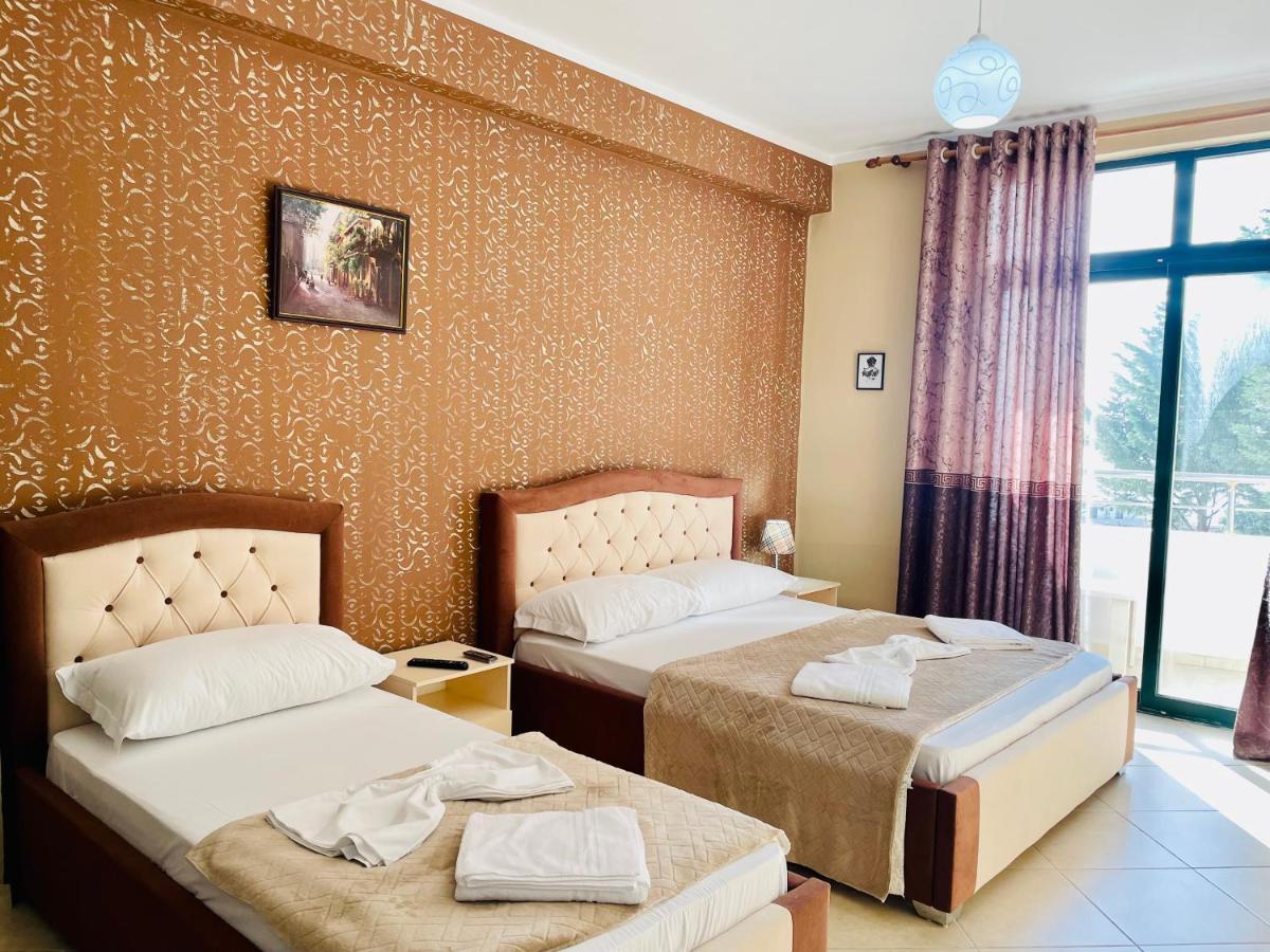 Vila3 Hotel Влёра Экстерьер фото